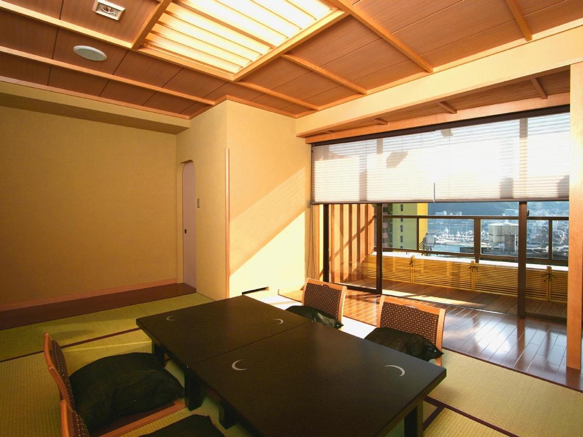 Atami Juraku Hotel Extérieur photo